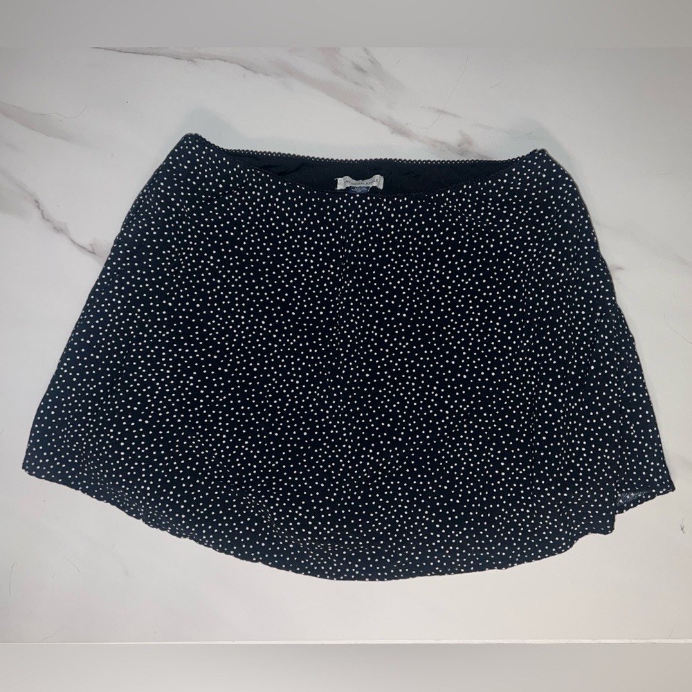 American Eagle Black & White Polka Dot Skirt